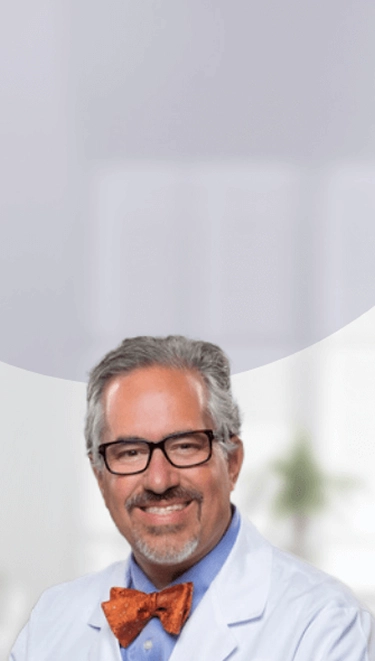 Photo of Dr Ruben A. Mesa.